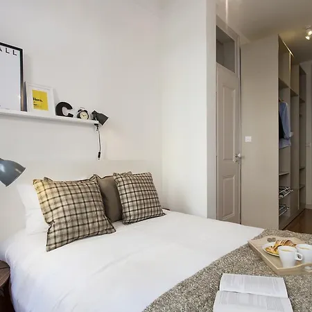 Rosa Chiado Design Apart Apartamento
